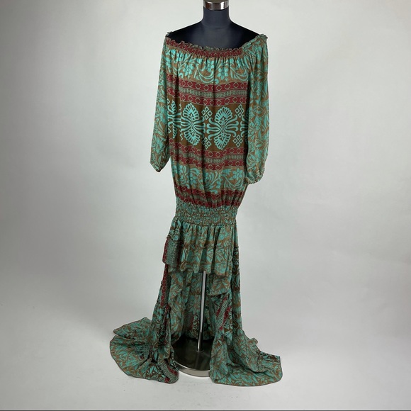 Off Shoulder High Low Smocked Dress - Picture 5 of 8